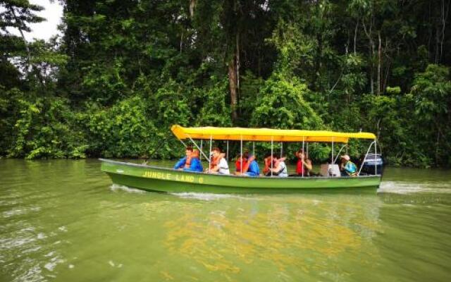 Jungle Land Panama Lodge