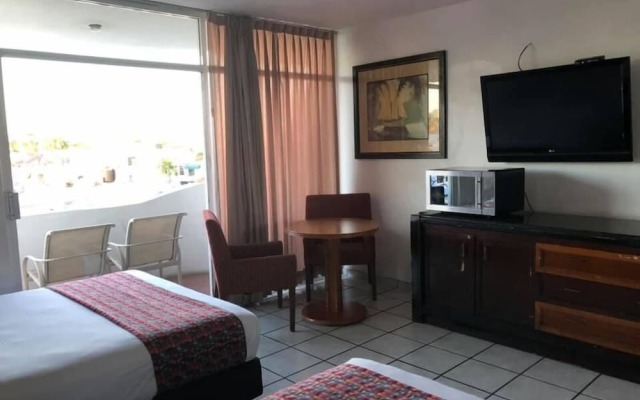 Hotel Zona Dorada Suites