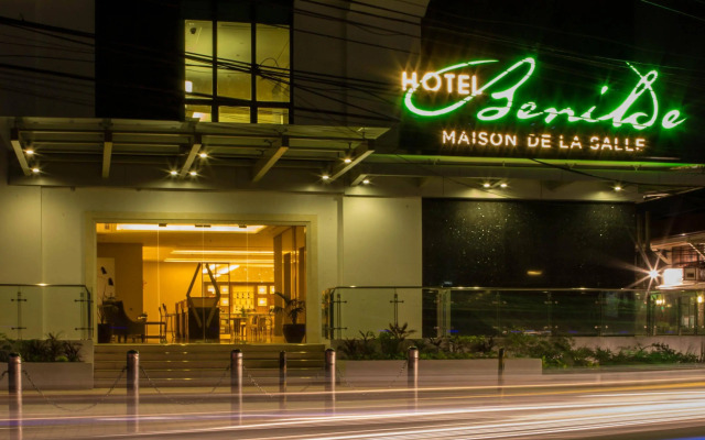 Hotel Benilde Maison De La Salle