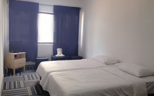 Agora Hotel