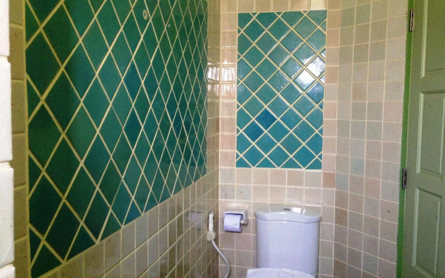 Yanadin Serviced Apartment