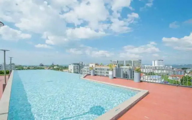 D-Eco Hotel Health Center