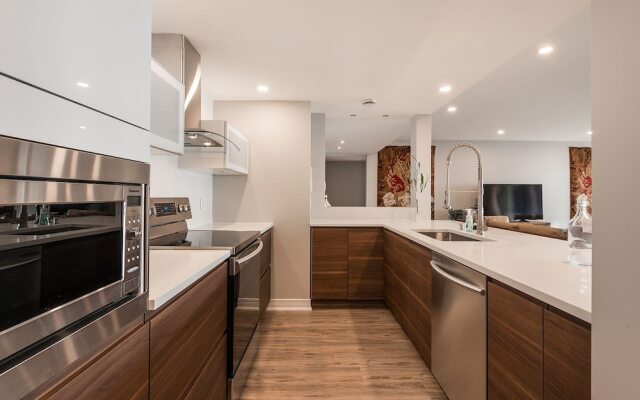 Modern Luxury Furnished, Surrounding St-Lawrence River View, Tranquil
