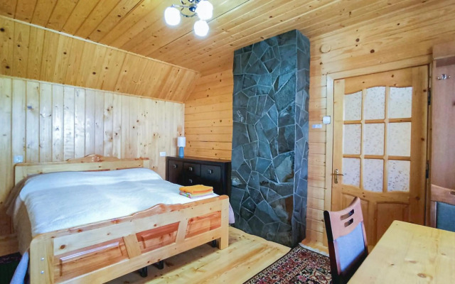 Котедж Біля лісу