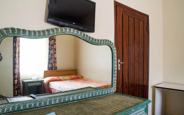 Rukungiri Inn