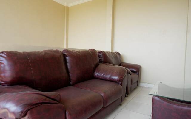 RedDoorz near Padang Golf Adisucipto