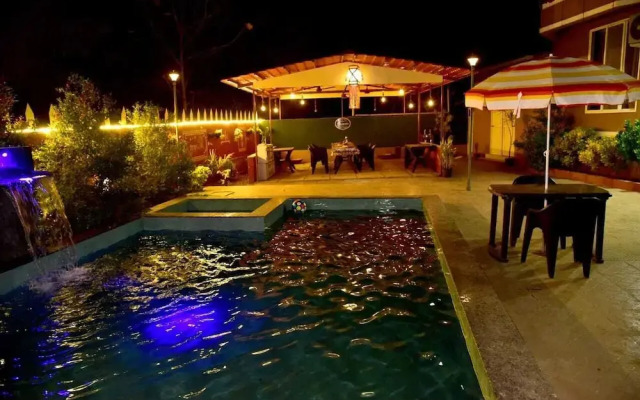 Seasons The Resort