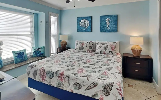 Seascape 2112-Dolphin Lair by Ryson Vacation Rentals