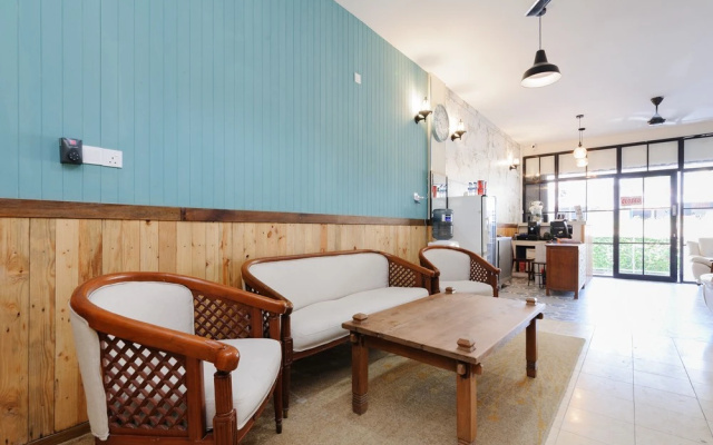 Urbanview Near Mall Botania 2 – Guest Rooms – Batam