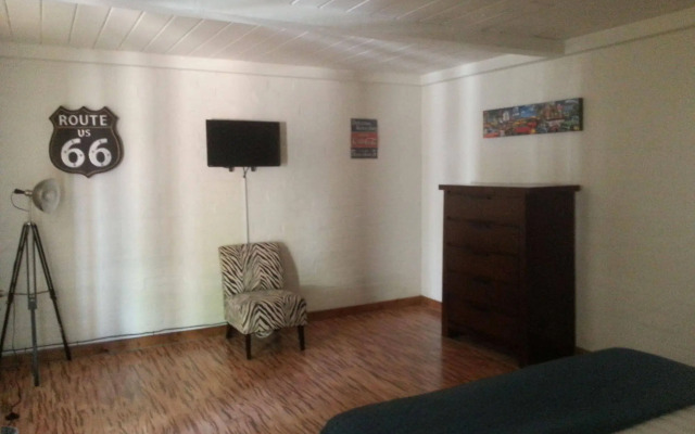 Sterling Gardens Hotel