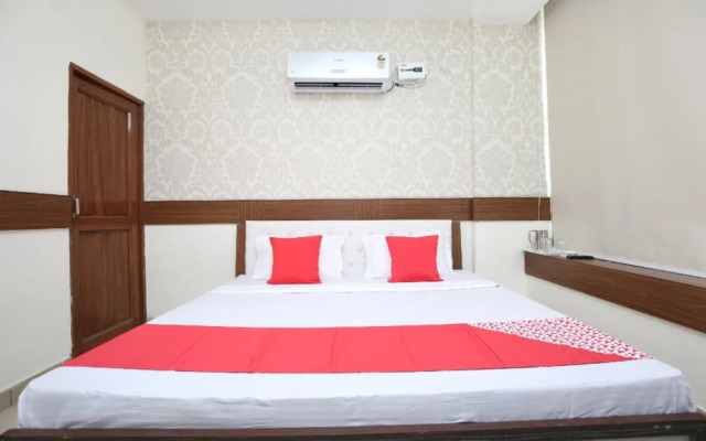 Oyo 18709 Hotel Yatri Niwas