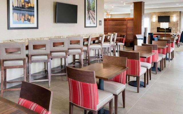 Comfort Inn & Suites West - Medical Center