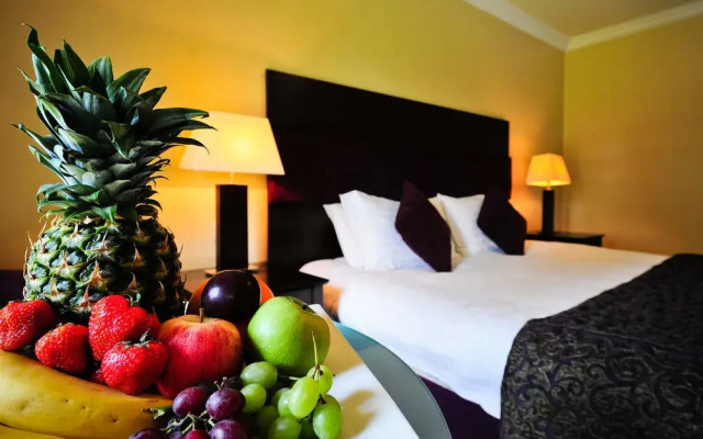 Athenaeum House Hotel