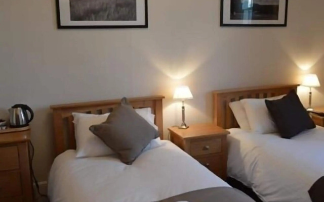 The Crown Hotel