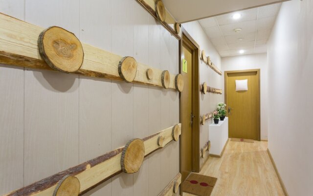 RedHouse Studio Apartment