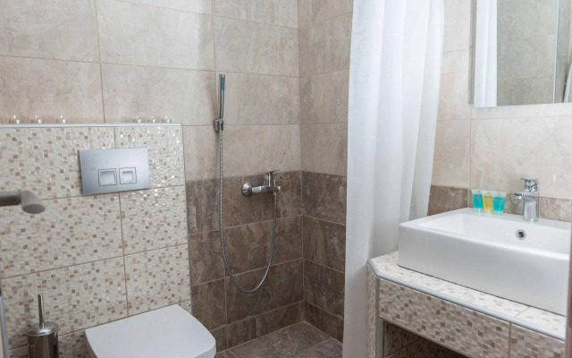 Ammos Beach Seaside Luxury Suites Hotel
