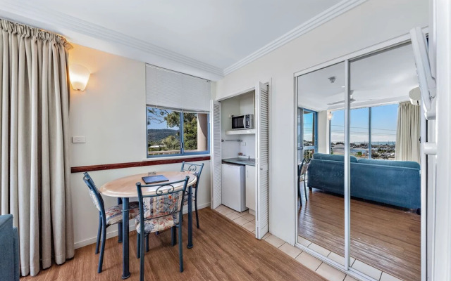 Tropical Marina views couples getaway