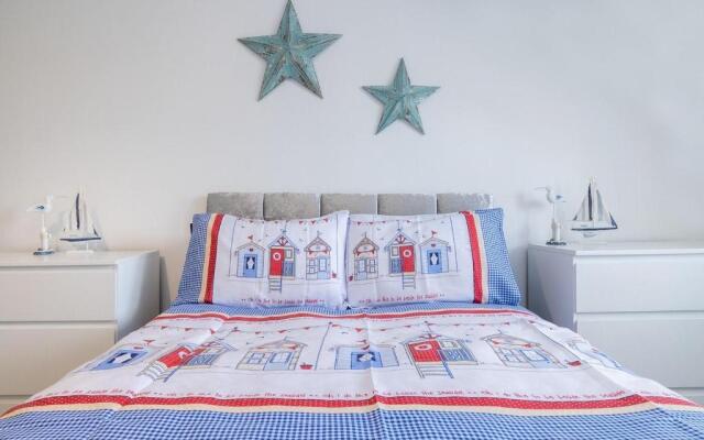 Cleethorpes Holiday Home SLEEPS 6