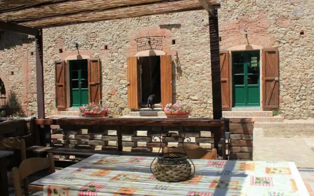 Borgo di Toiano Country Holidays