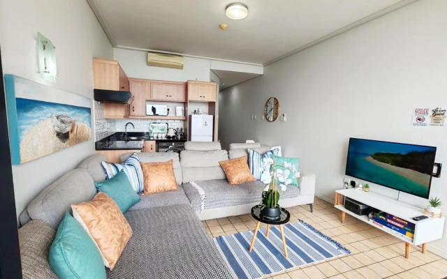 Ocean Whisper, 180 degree Ocean View, 605 Quayside