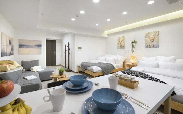 Ximending Florid House