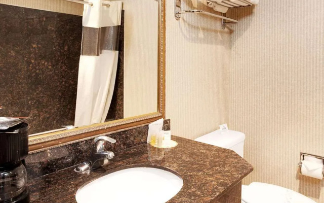 Days Inn And Suites Artesia