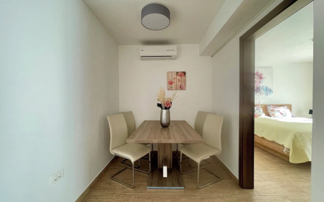 Villa Eternity