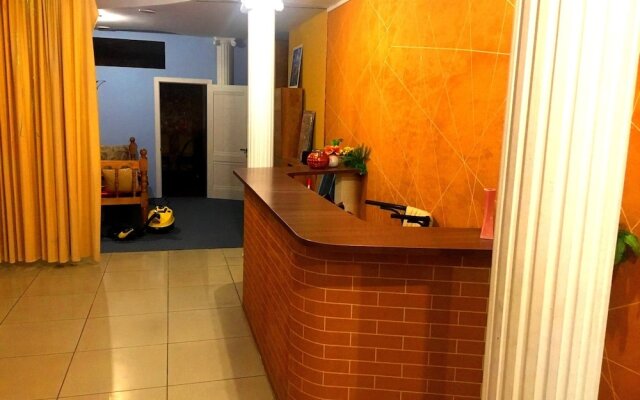 Apelsin Hostel Almaty