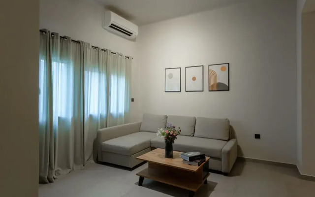 Galio Suites Airport by Airstay
