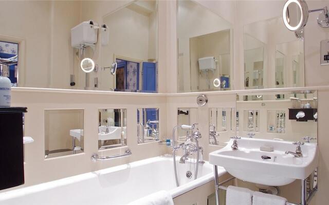 11 Cadogan Gardens and The Apartments by Iconic Luxury Hotels