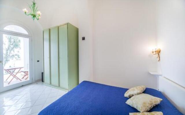 Villacore Capri