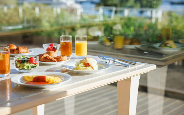 Biwako Hotel