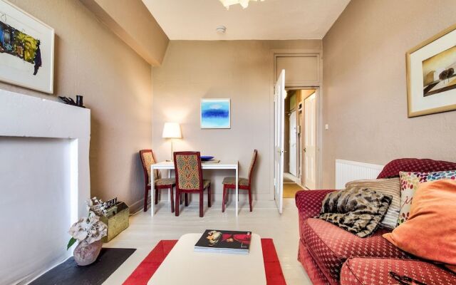 JOIVY Famous St. Mary's Street Old Town Apartment