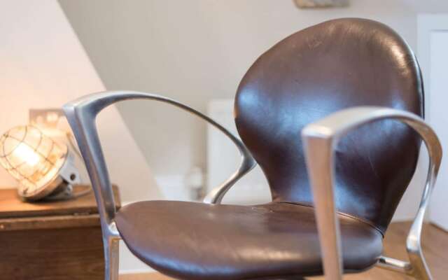 Modern 2br Home in Trendy Dalston W Balcony by Guestready