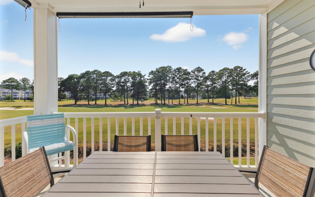 Magnolia Pointe Luster Leaf 4882-202