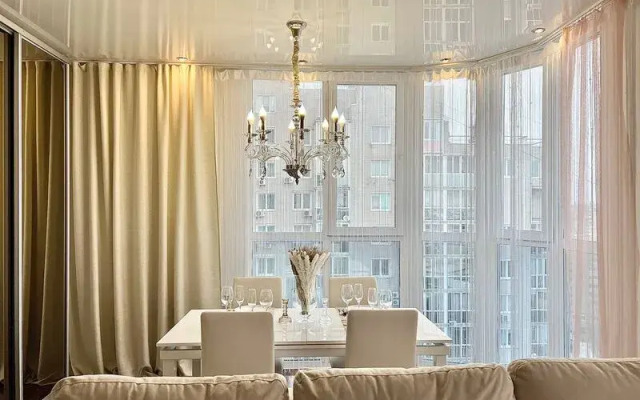 Апартаменты Рейди Рум на ул. Патриотов, д. 1Е