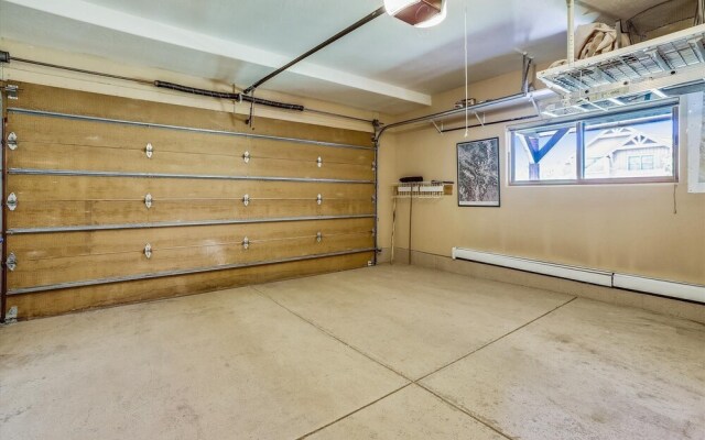 Highland Greens Comfort 3 Bedroom Townhouse by RedAwning