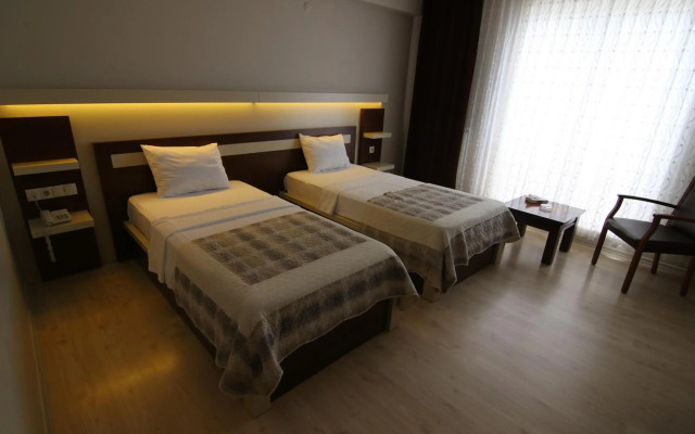 Royal Bilgic Hotel