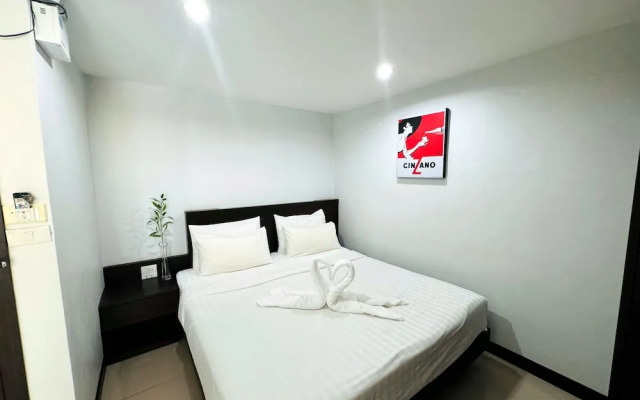 La Casa Patong