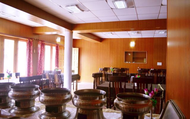 Hotel Kanika Himalayanview