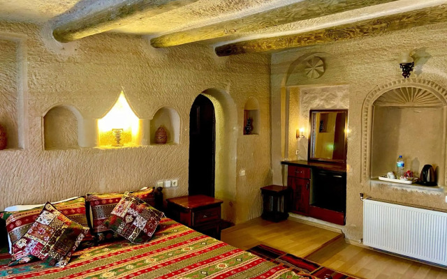 The Village Cave Hotel