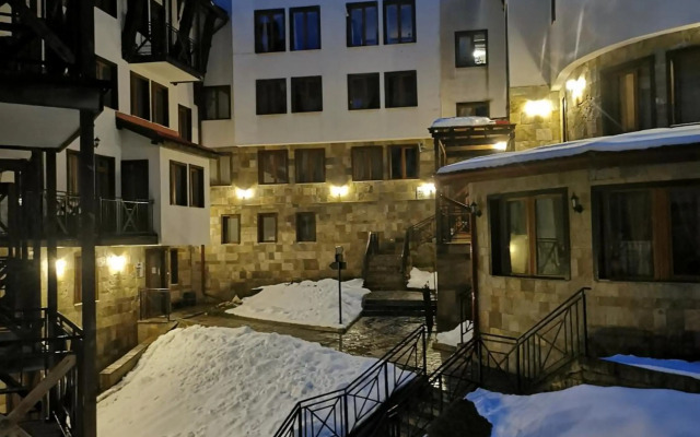 Ski Area @ Apartment Rosea 205 @ Pamporovo