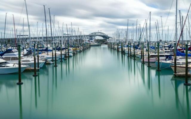 Crowne Plaza Auckland, an IHG Hotel