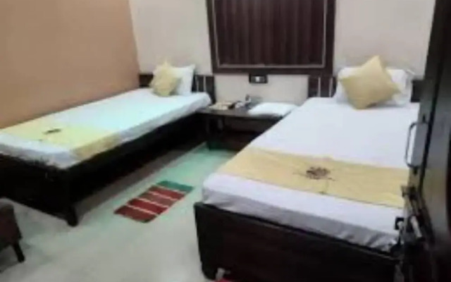 Hotel Shakuntla Palace