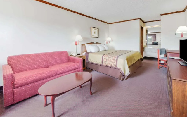 Days Inn Monett