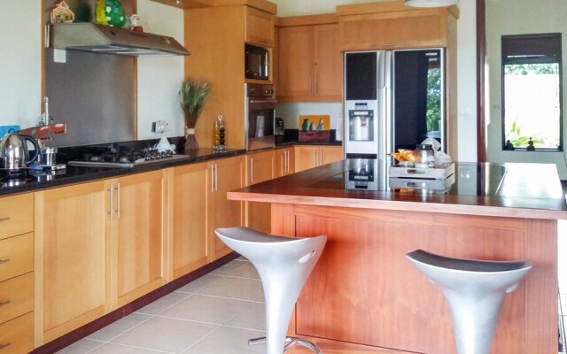 Villa With 4 Bedrooms in Tamarin, With Private Pool, Furnished Garden