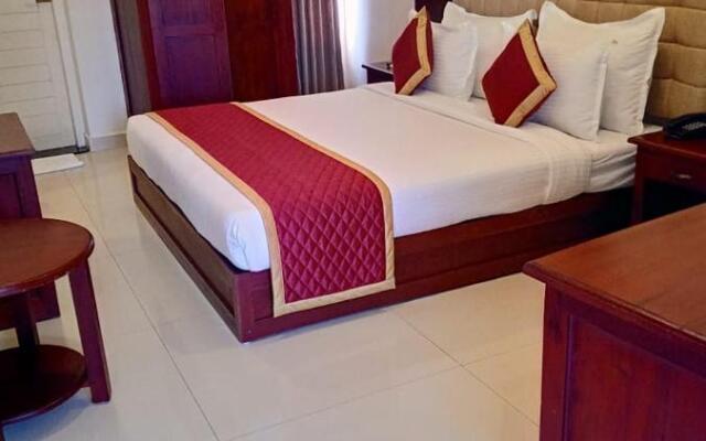 Hotel Palazhi  Pathanapuram