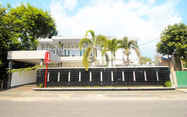 OYO 2138 Tiaz Homestay