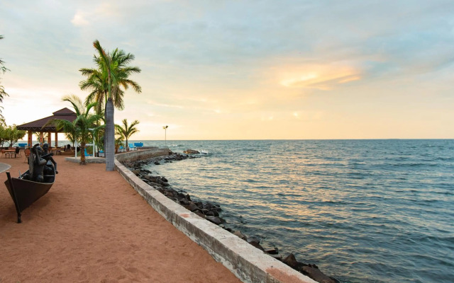 Malaika Beach Resort