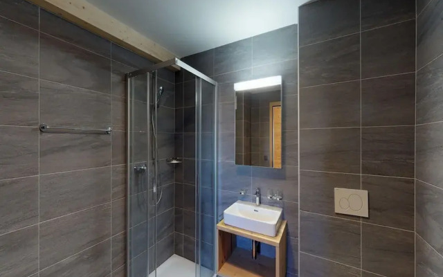 Apartment for Larger Gatherings